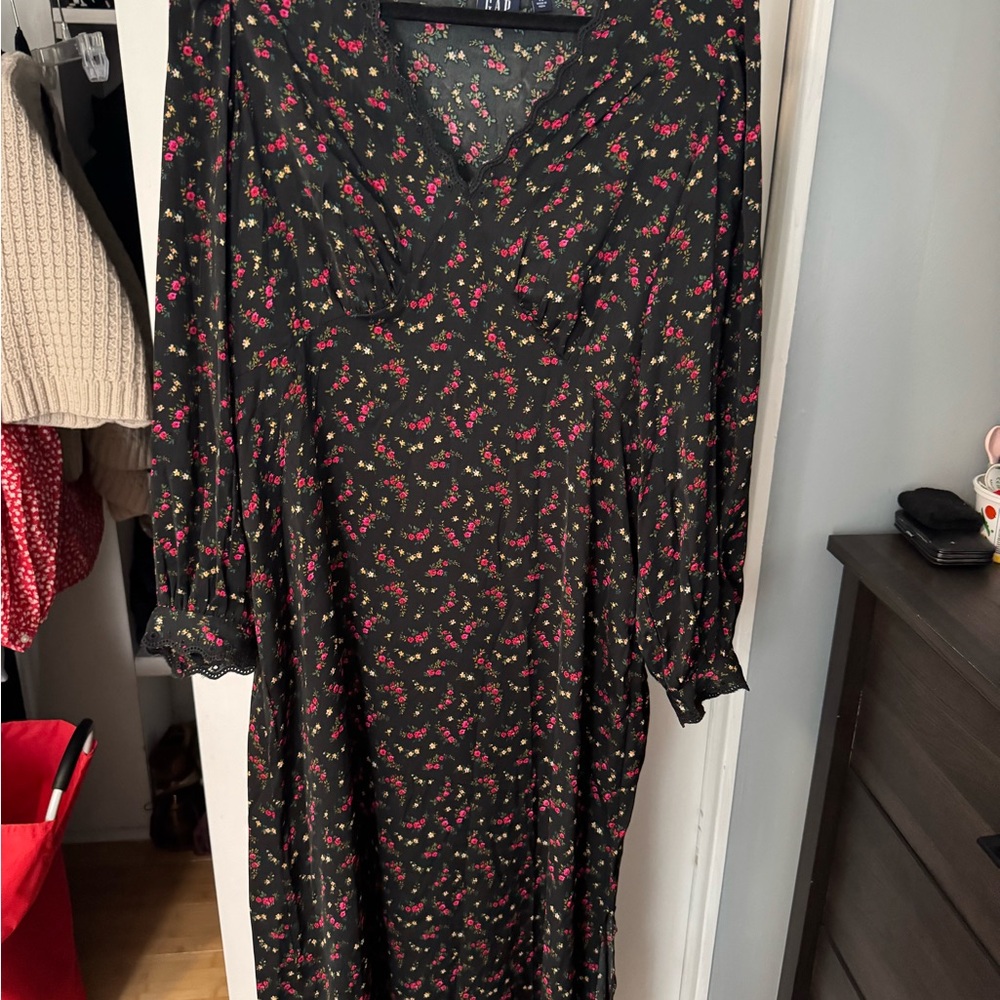 Gap Floral Black Dress